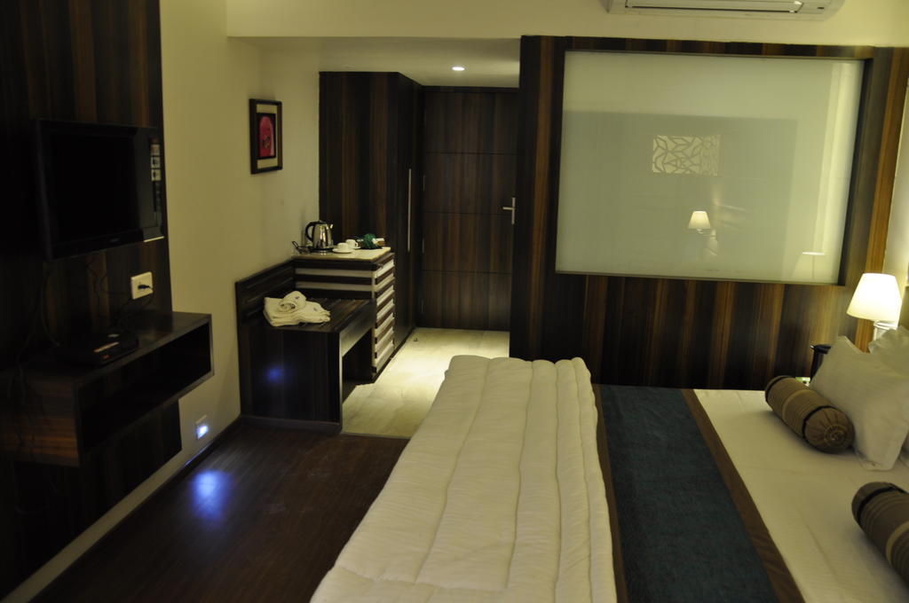 Hotel Rallentino Kota  Pokoj fotografie
